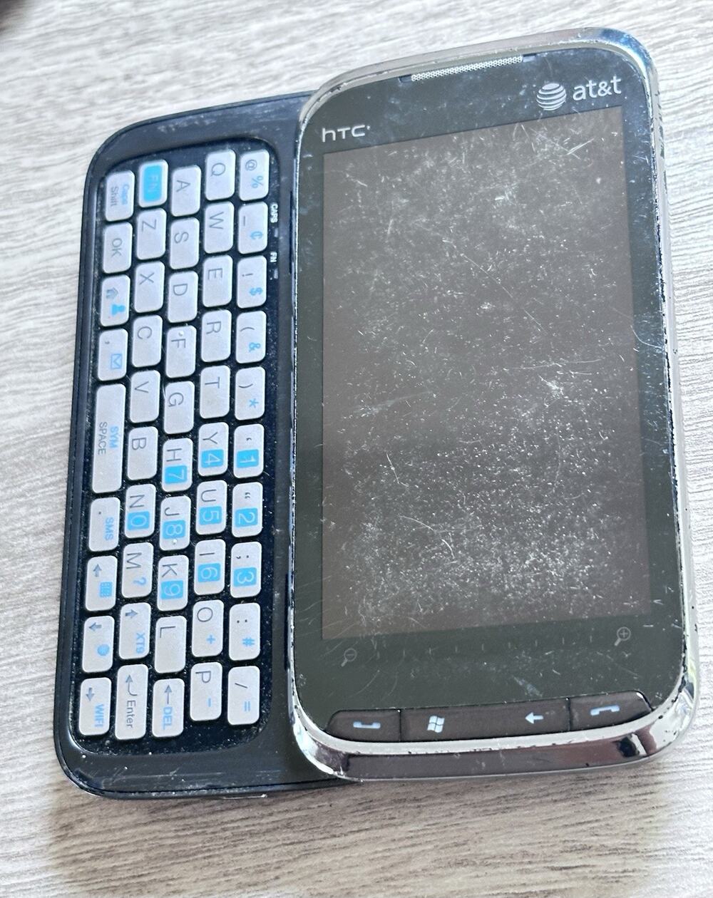HTC Tilt Kaiser P4550 AT&T Windows Mobile Smartphone QWERTY Slider